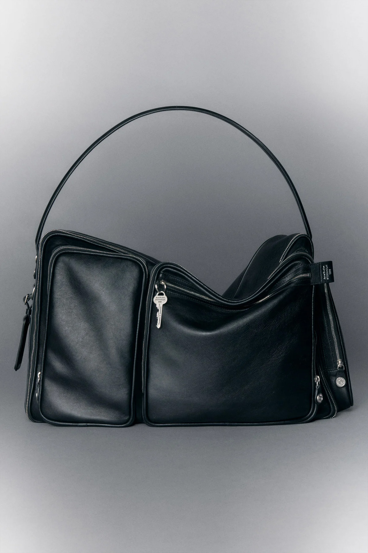 Acne Studios Camero Bag Fall Winter 2025 | Source: Acne Studios