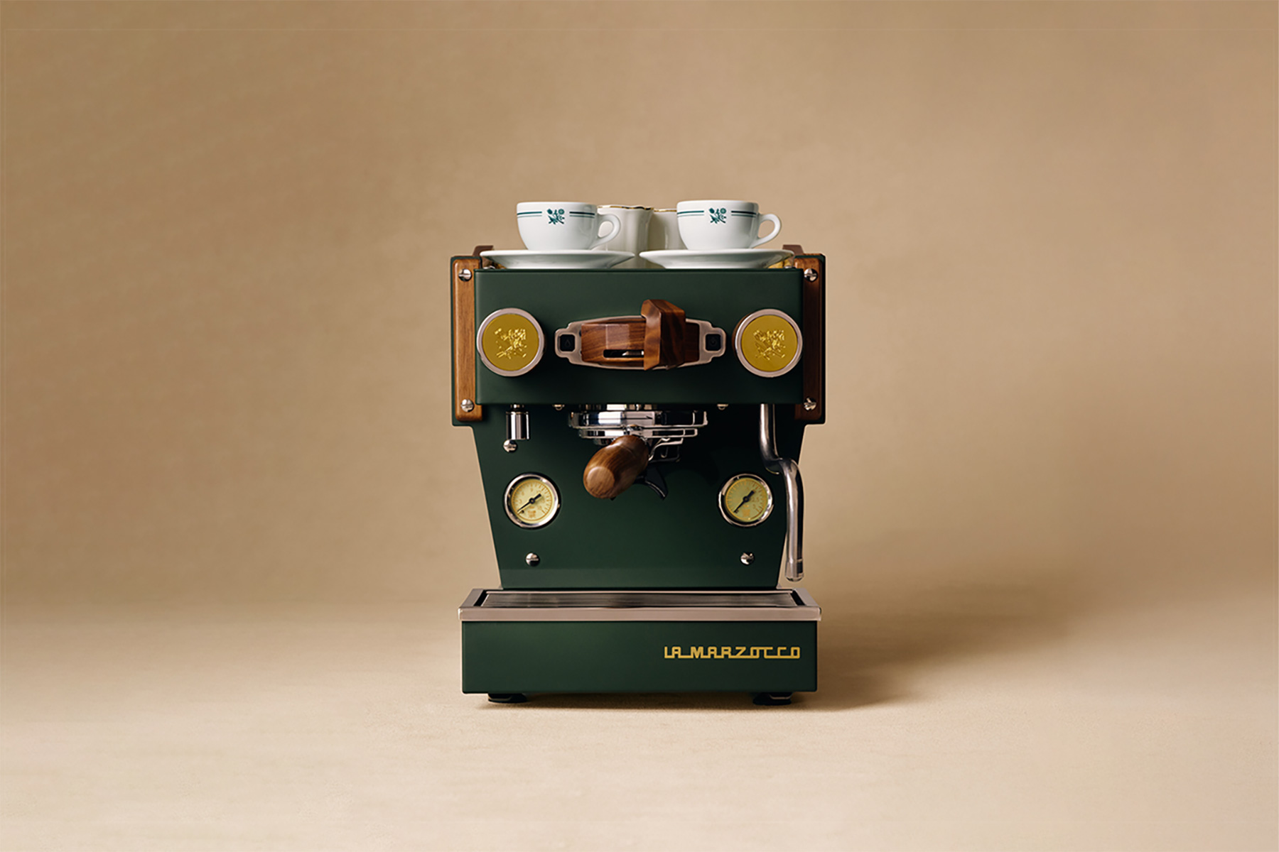 Café Leon Dore x La Marzocco Linea Micra | Source: La Marzocco
