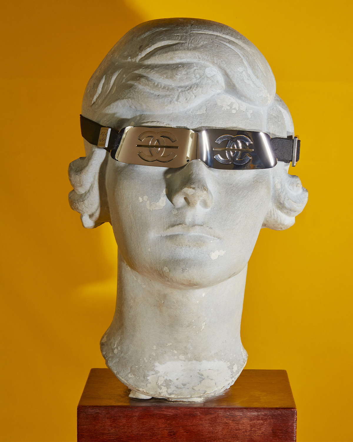 Chanel's Arts & Culture Magazine Vol. 1 | Photo by Roe Ethridge | Source: Chanel