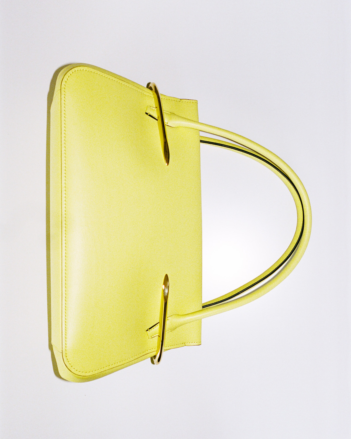 Givenchy Presents the Pinch Bag for Fall Winter 2025 Review