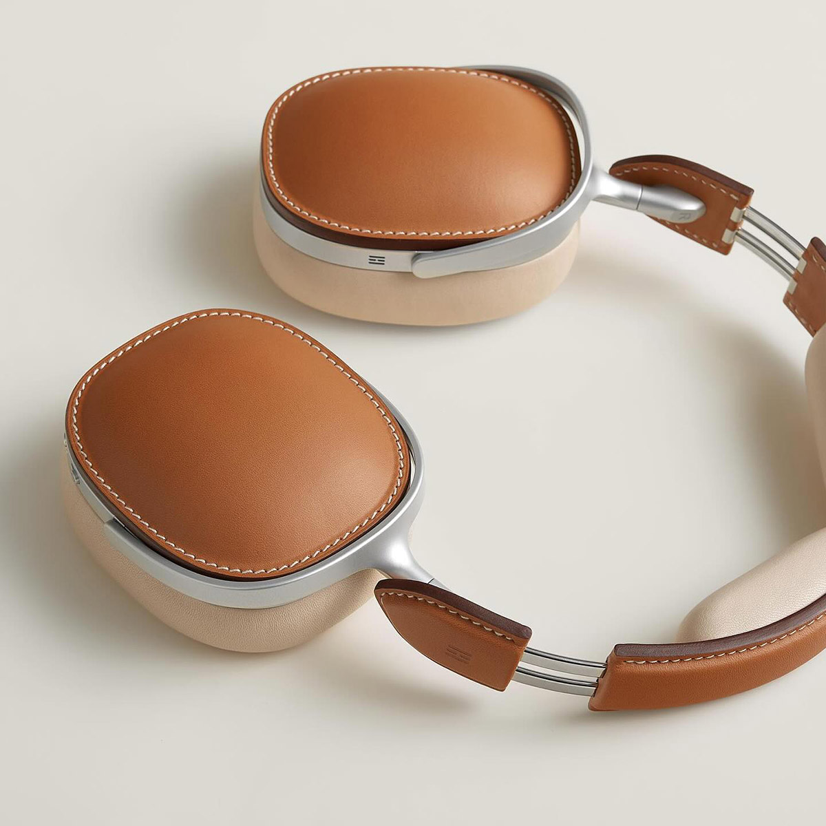 Hermès Headphones