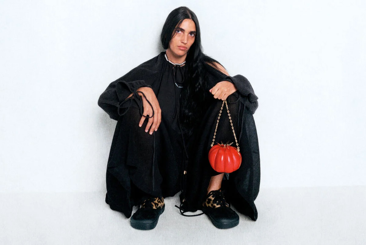 Loewe’s Tomato Clutch