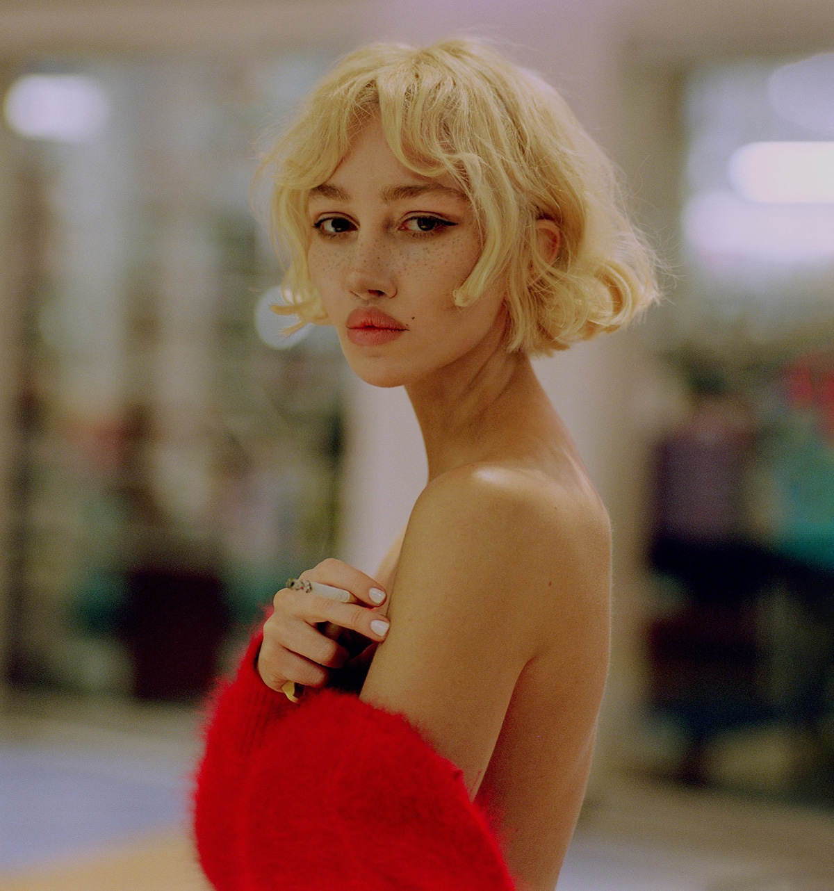 Nadia Lee Cohen | Photo by Chloe Chippendale | Source: @nadialeecohen