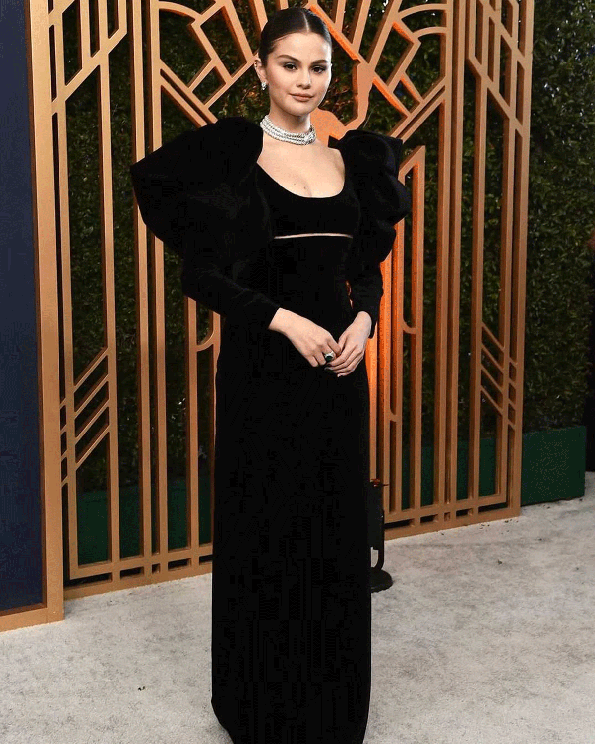 Selena Gomez in Oscar de la Renta at the 2022 SAG Awards