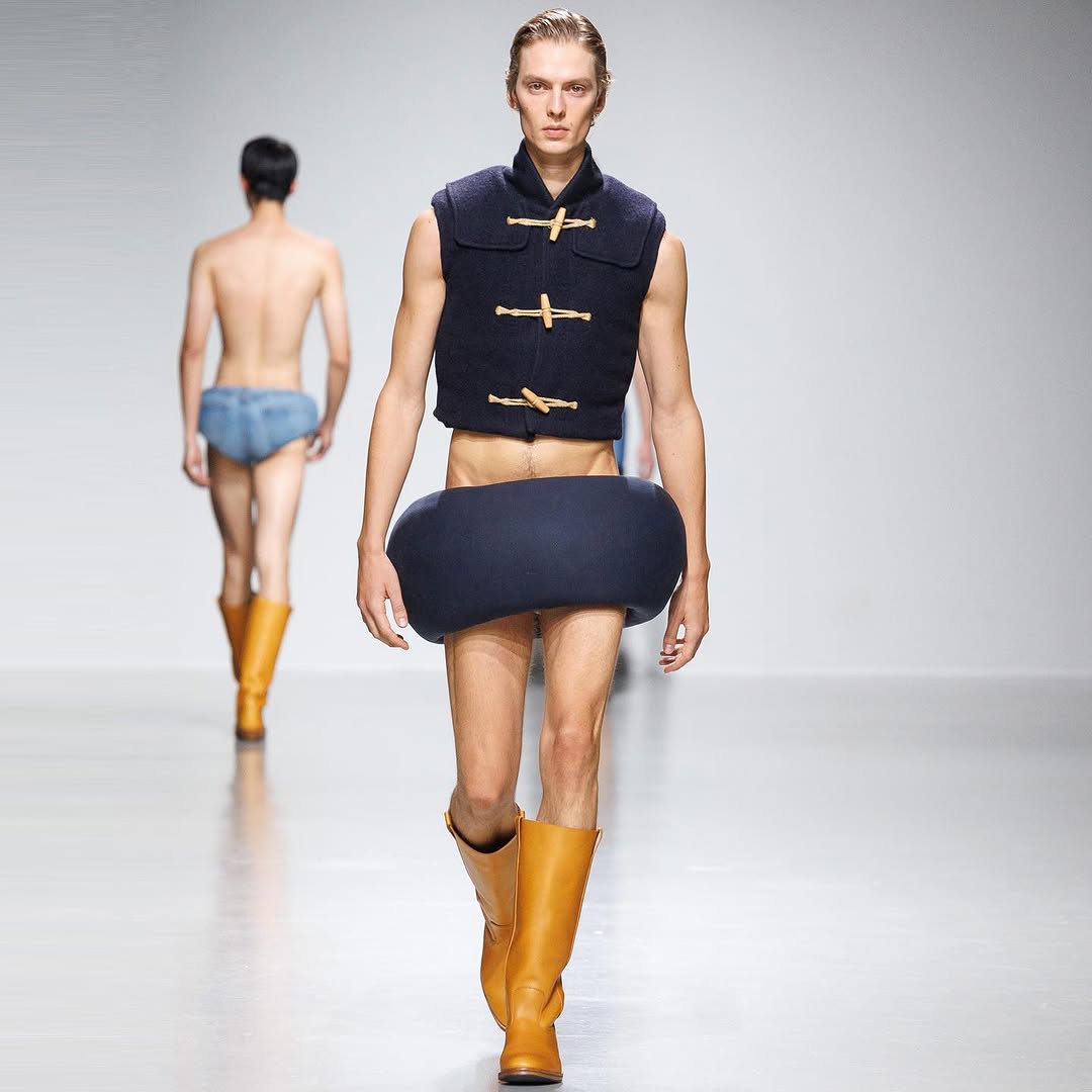 Duran Lantink Spring Summer 2024 Collection | Image from @duranlantinkyo