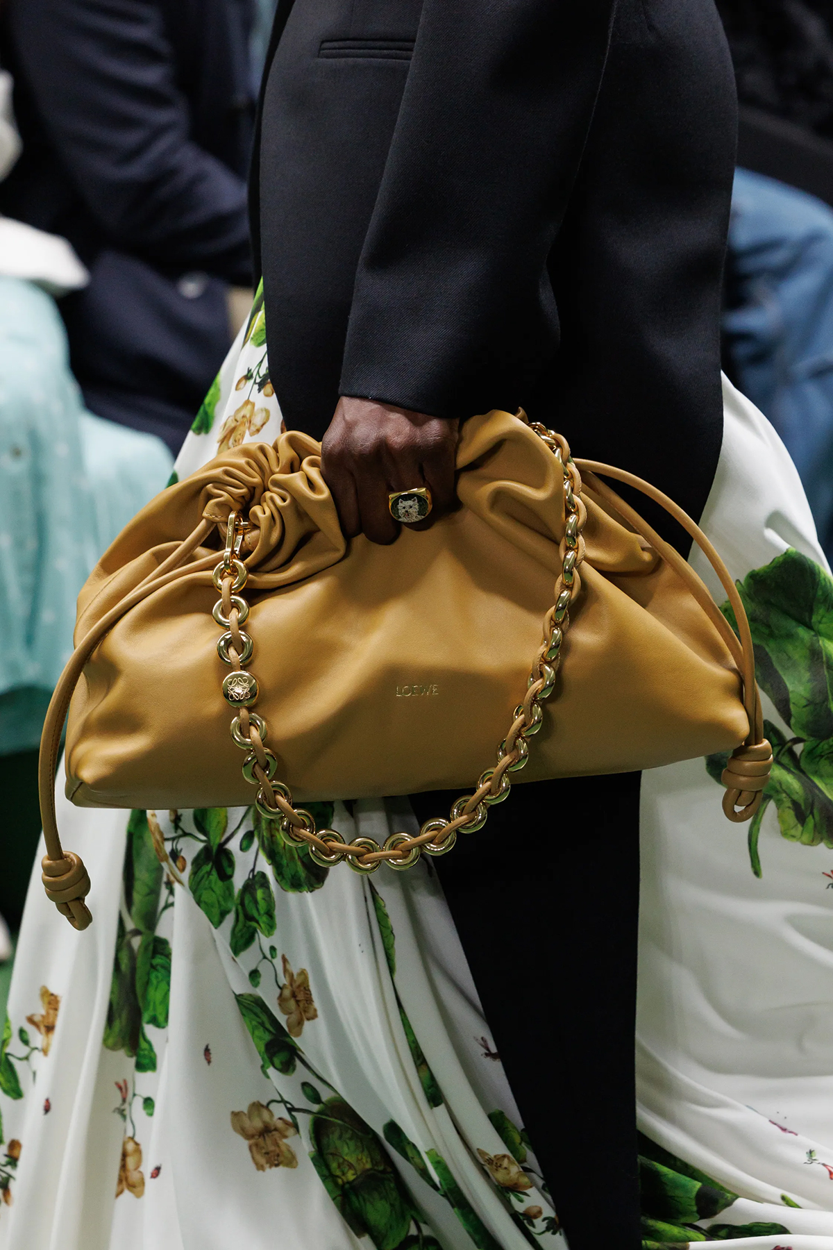 LOEWE Fall 2024 | Source: LOEWE